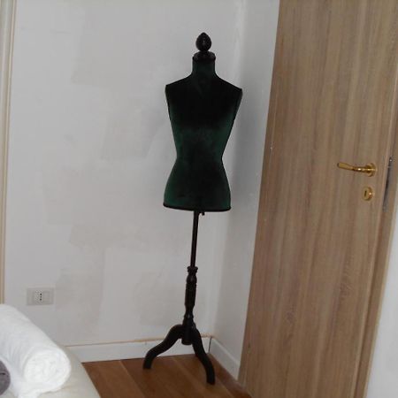 Guesthouse Viale ベルガモ エクステリア 写真