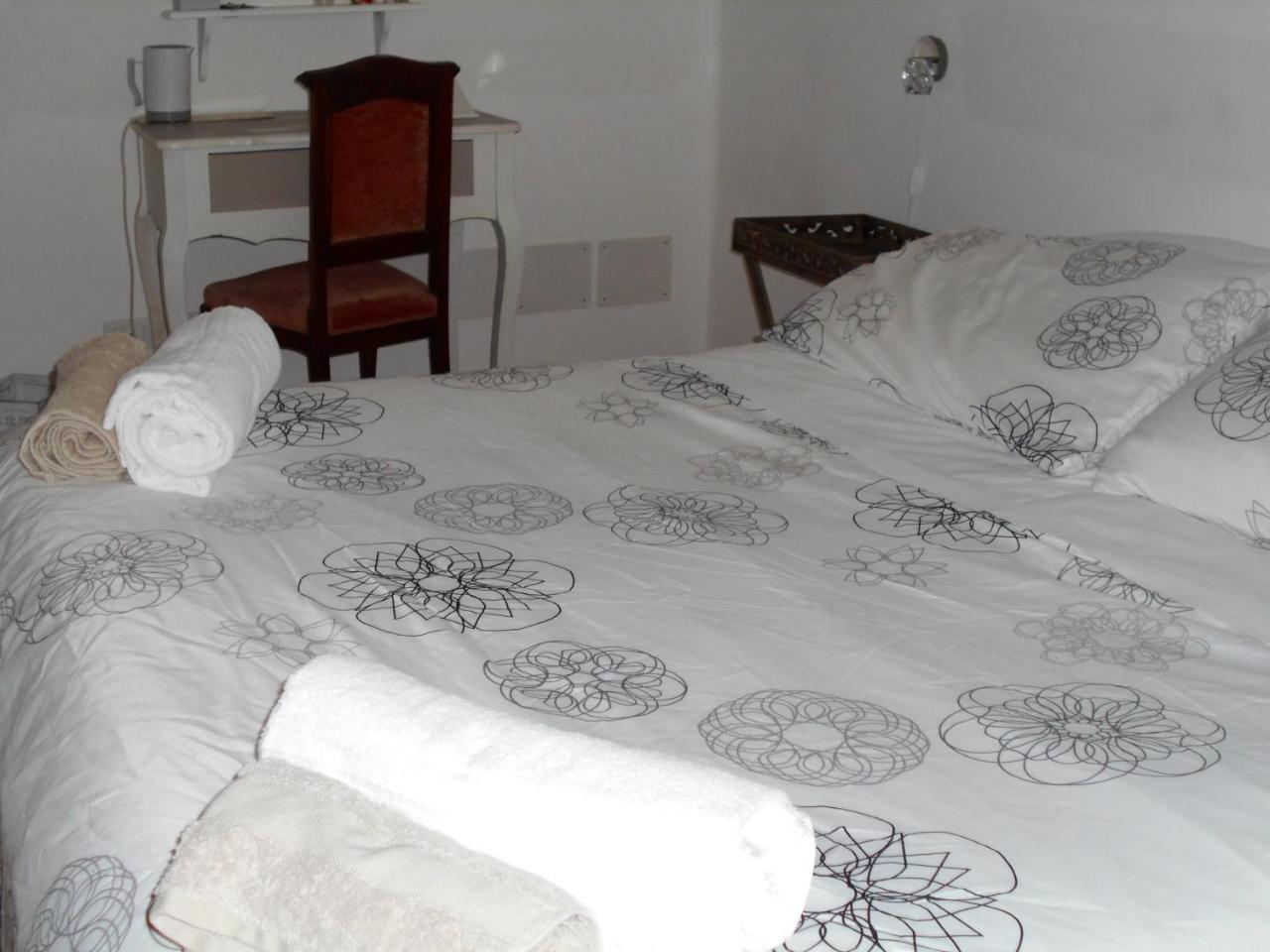 Guesthouse Viale ベルガモ エクステリア 写真