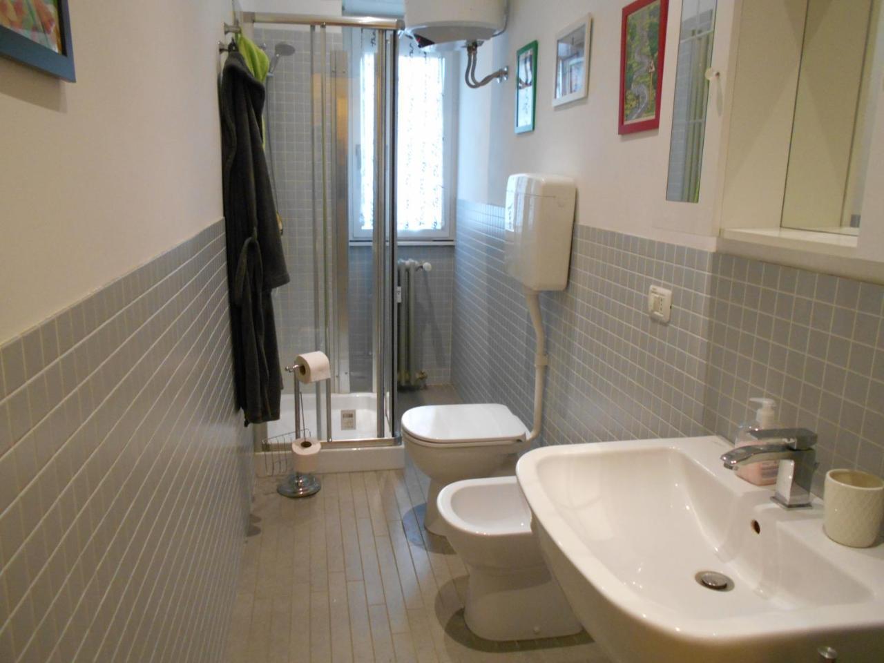 Guesthouse Viale ベルガモ エクステリア 写真