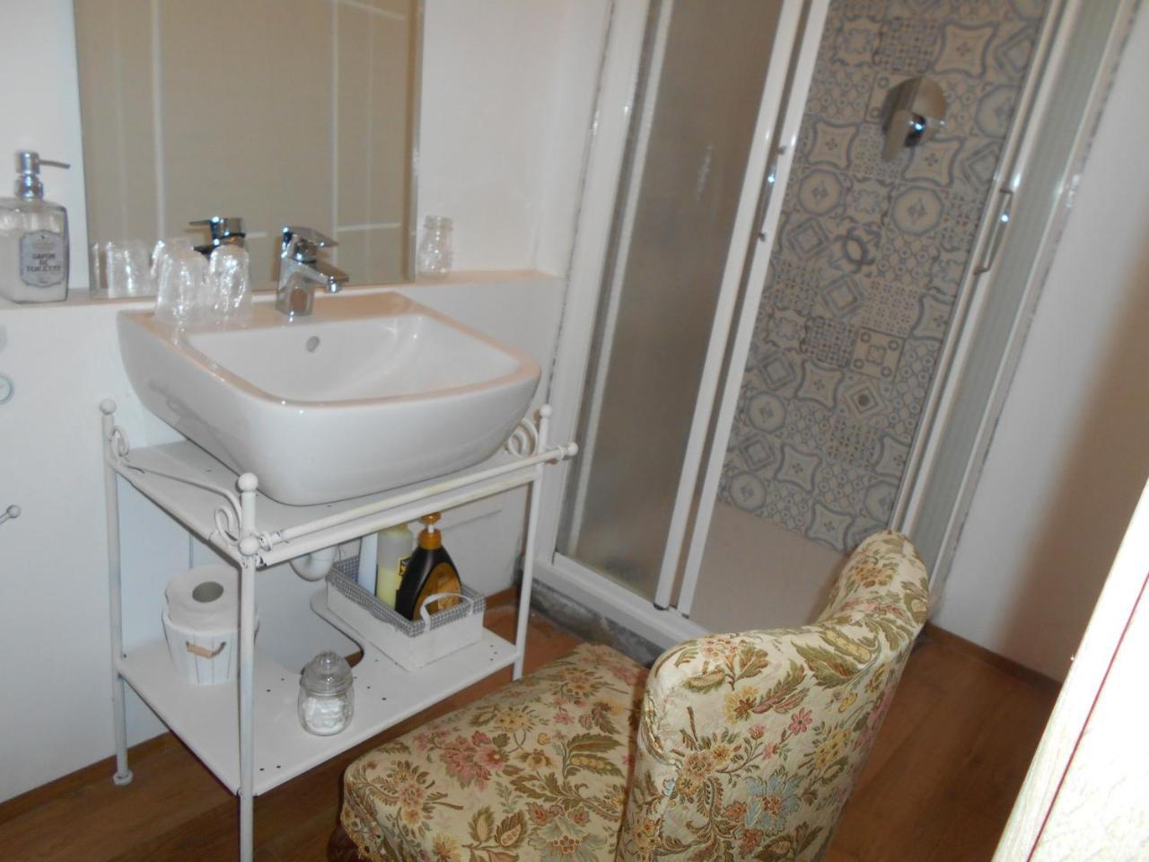 Guesthouse Viale ベルガモ エクステリア 写真